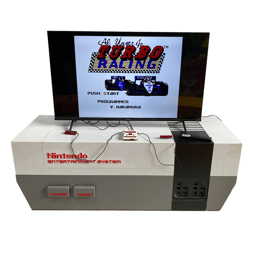 Nintendo NES XL - 155cm